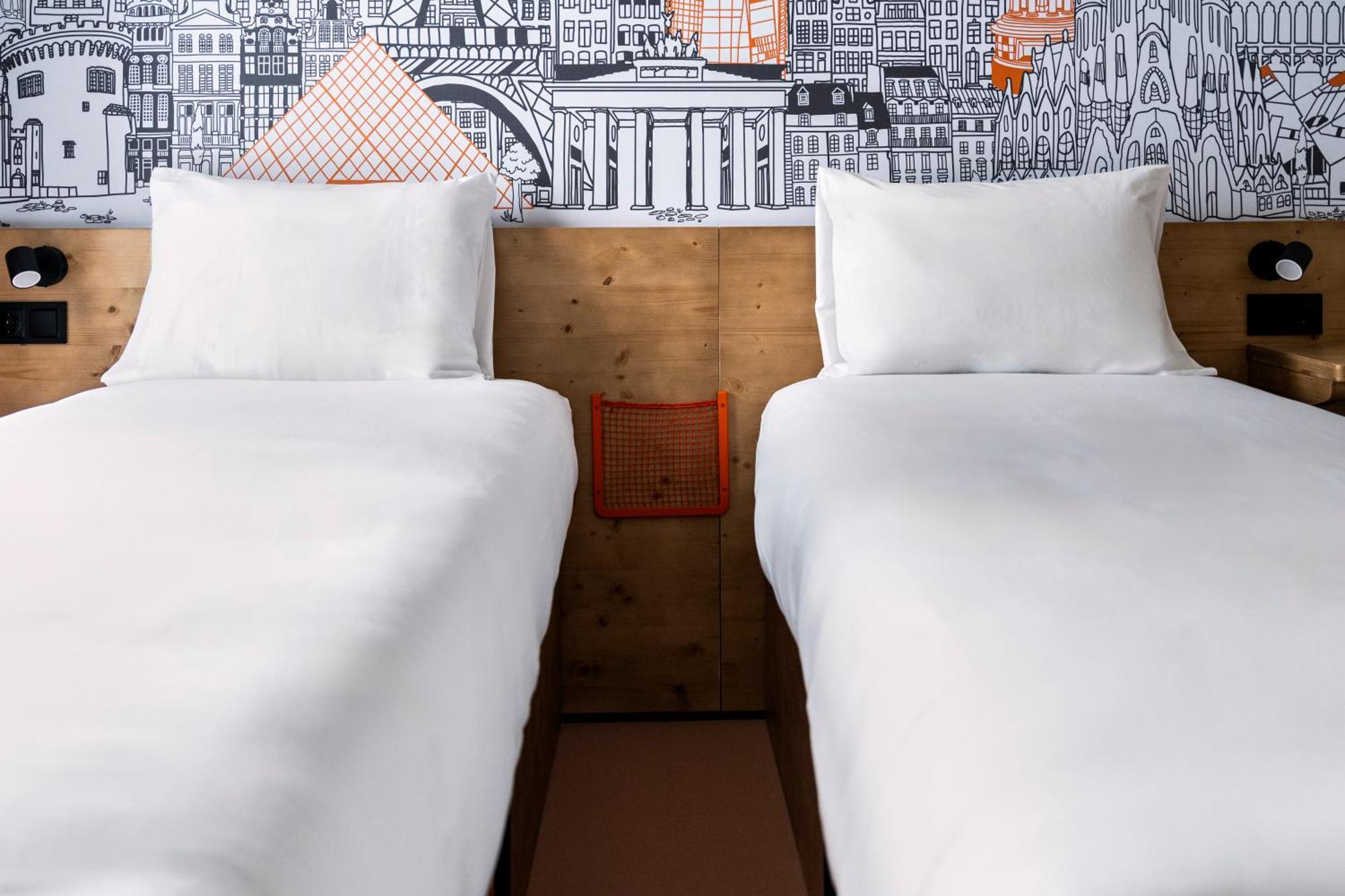 Easyhotel La Sagrera * Barcelona